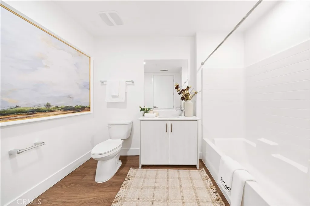 Additional image 13 of 709 E Walnut Street Unit 222, Pasadena, CA 91101