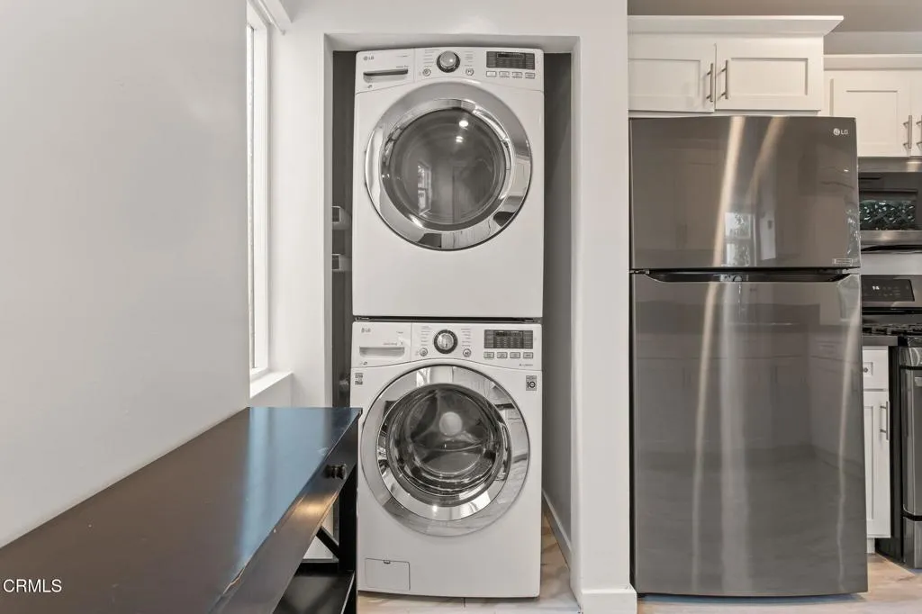 Additional image 14 of 1047 E Brenner Place, Long Beach, CA 90813