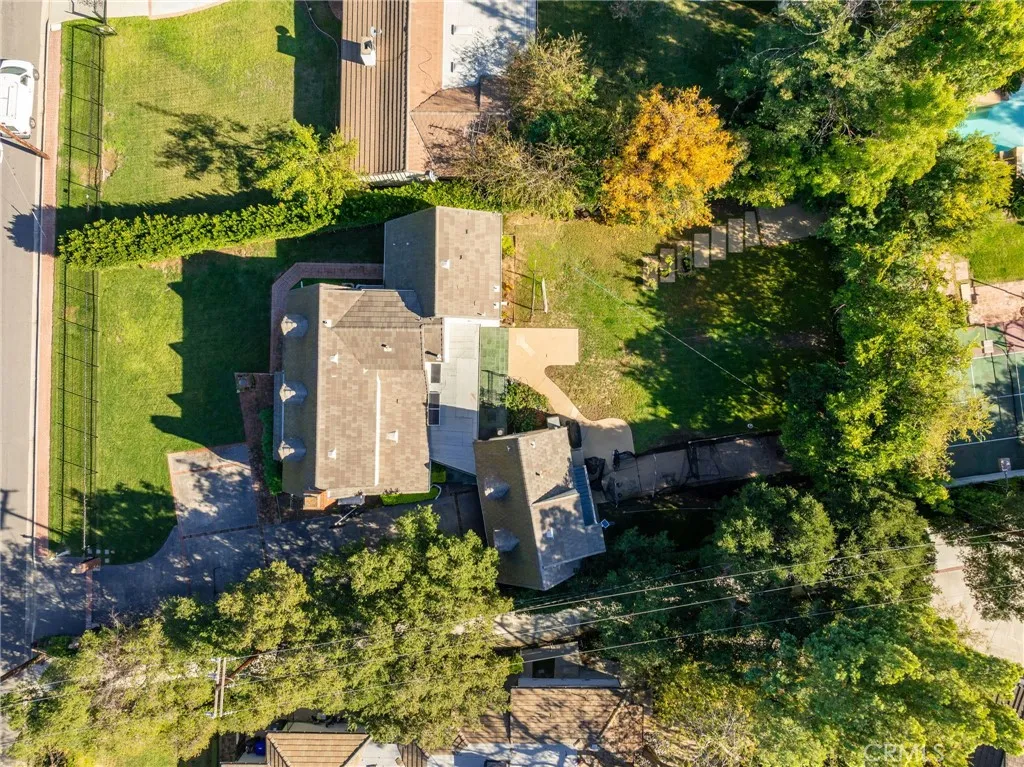 Additional image 128 of 2964 Lombardy Rd, Pasadena, CA 91107