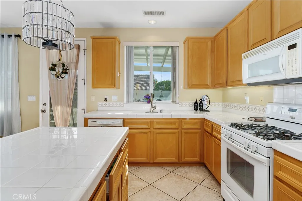 Additional image 21 of 186 Canary Creek, Beaumont, CA 92223