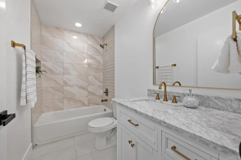 Additional image 17 of 1014 Plover Way, Oceanside, CA 92057