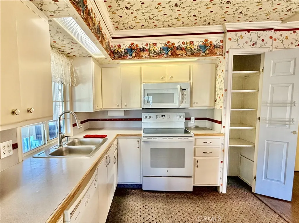 Additional image 17 of 45055 E Florida Avenue Unit 48, Hemet, CA 92544