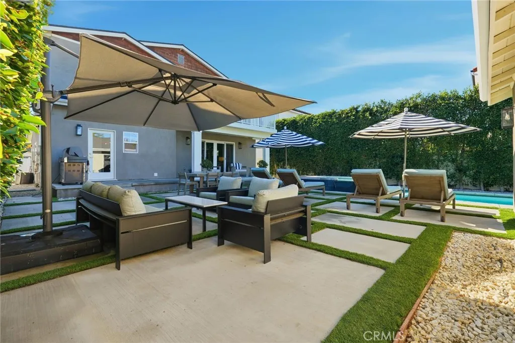 Additional image 85 of 2311 W Clark Avenue, Burbank, CA 91506