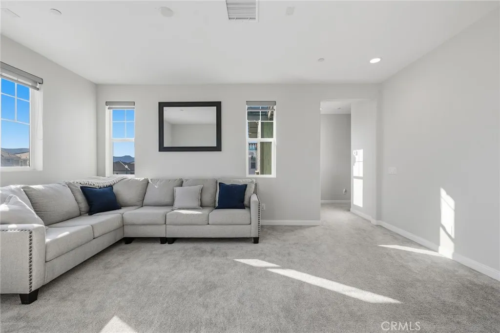 Additional image 17 of 369 Rose St, Fillmore, CA 93015