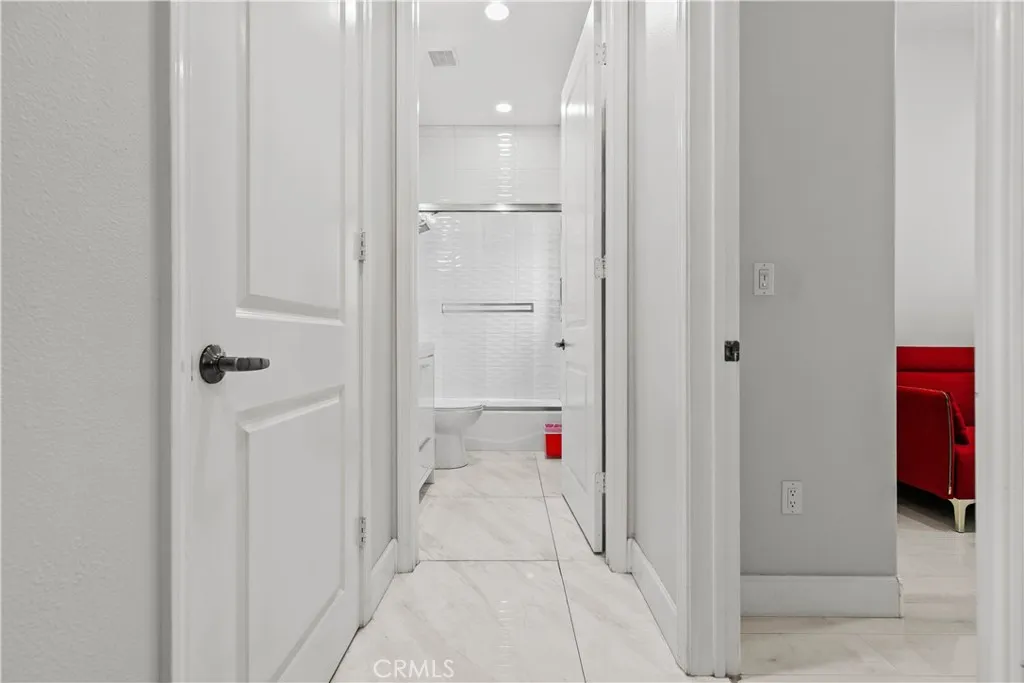 Additional image 105 of 6920 Valmont Unit 5, Tujunga, CA 91042