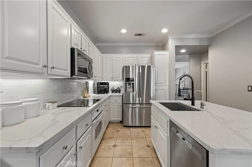 Additional image 2 of 23402 Brookdale Lane Unit 56, Valencia, CA 91355