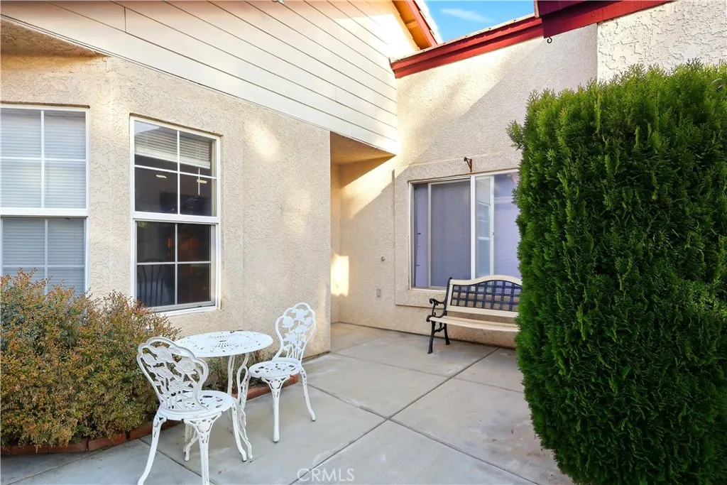 Additional image 4 of 19020 Stoddard Way, Apple Valley, CA 92308