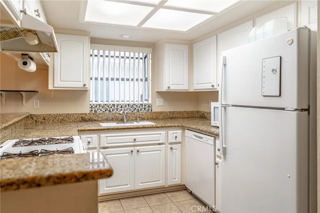 Additional image 39 of 3516 E Ransom Street Unit 204, Long Beach, CA 90804