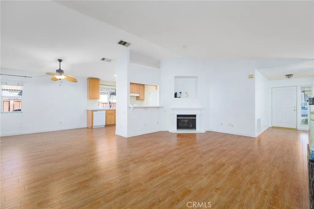 Additional image 8 of 833 Empressa Court, Hemet, CA 92543