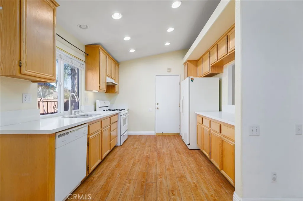 Additional image 49 of 833 Empressa Court, Hemet, CA 92543