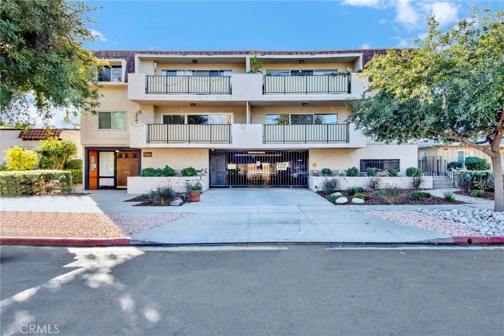 Additional image 3 of 2468 Mohawk St Unit 105, Pasadena, CA 91107