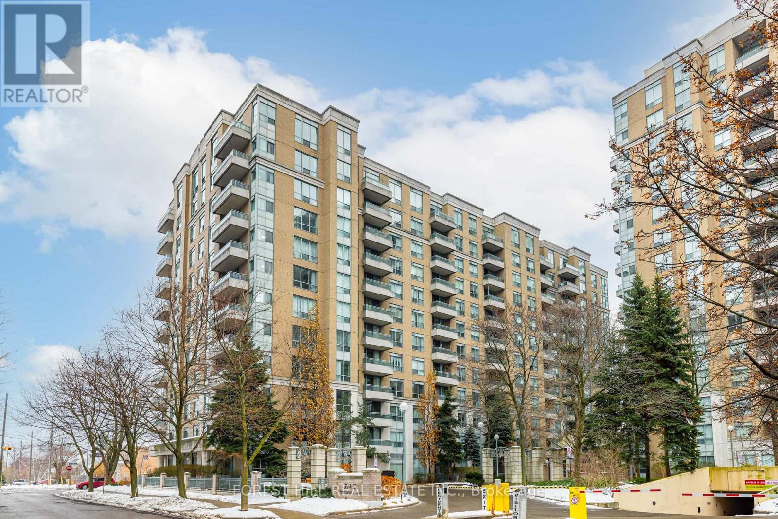 511 - 39 PEMBERTON AVENUE|Toronto (Willowdale East), Ontario M2M4L6