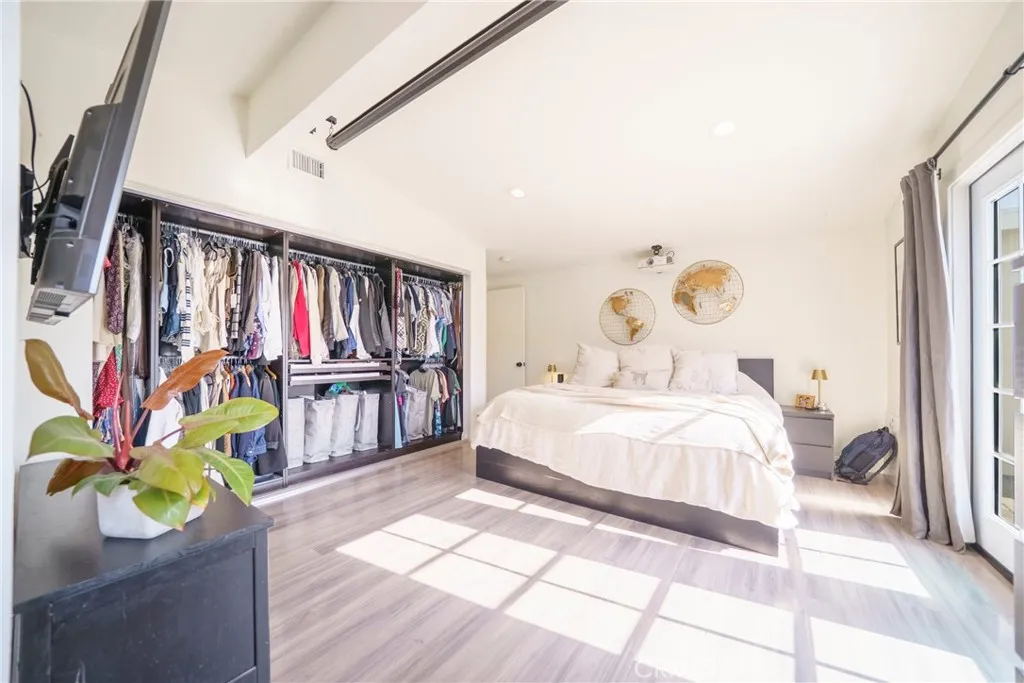 Additional image 73 of 348 Hamilton St, Costa Mesa, CA 92627