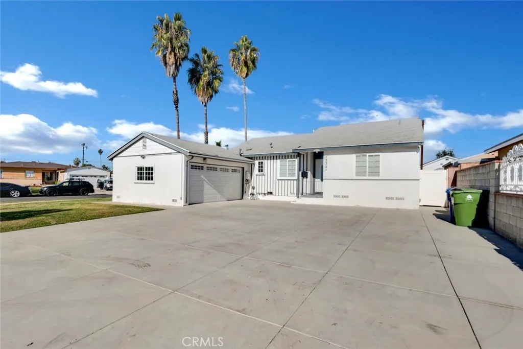 Additional image 2 of 13321 Blythe Street, North Hollywood, CA 91605