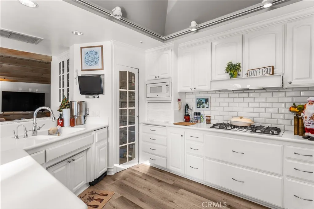 Additional image 74 of 1426 E Puente St, Covina, CA 91724