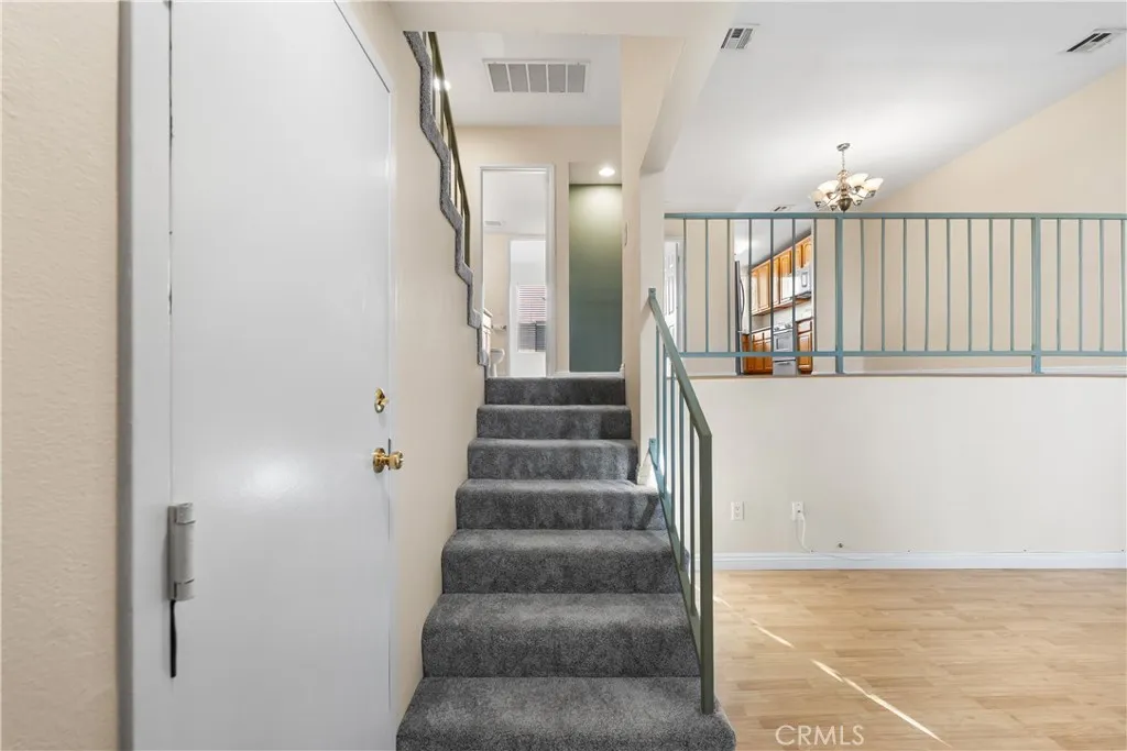 Additional image 55 of 21054 Parthenia Unit 11, Canoga Park, CA 91304