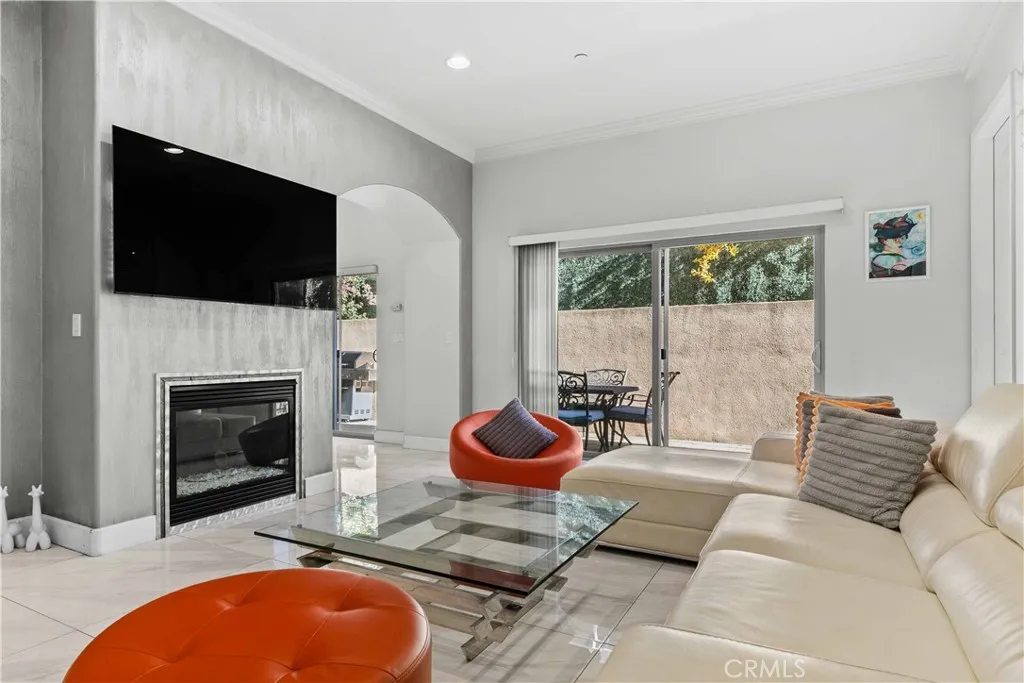 Additional image 87 of 6920 Valmont Unit 5, Tujunga, CA 91042