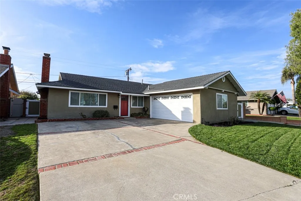 Additional image 2 of 15931 Puritan Cir, Huntington Beach, CA 92647