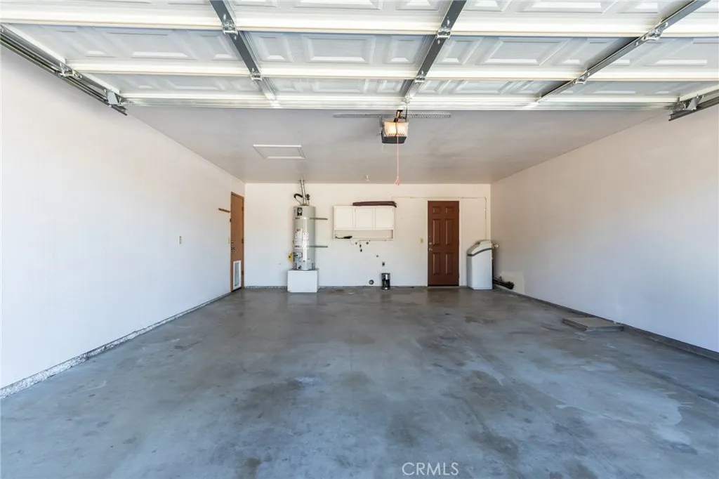 Additional image 72 of 14076 Wawona Road, Apple Valley, CA 92307