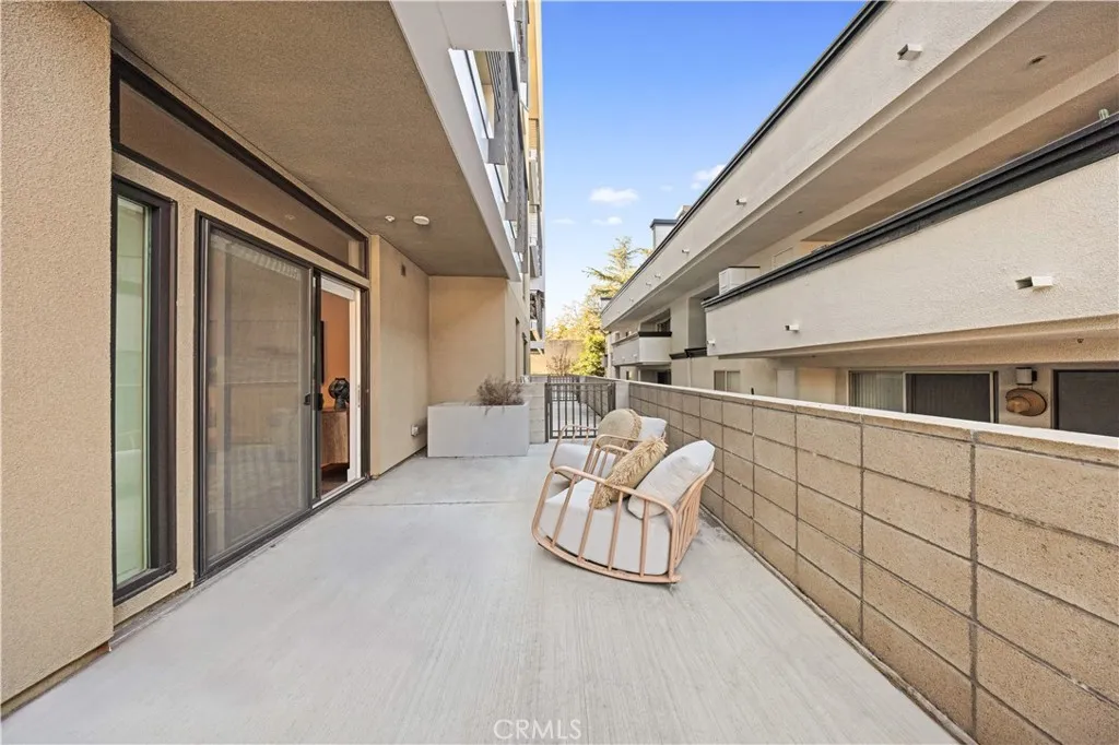 Additional image 19 of 709 E Walnut Street Unit 222, Pasadena, CA 91101