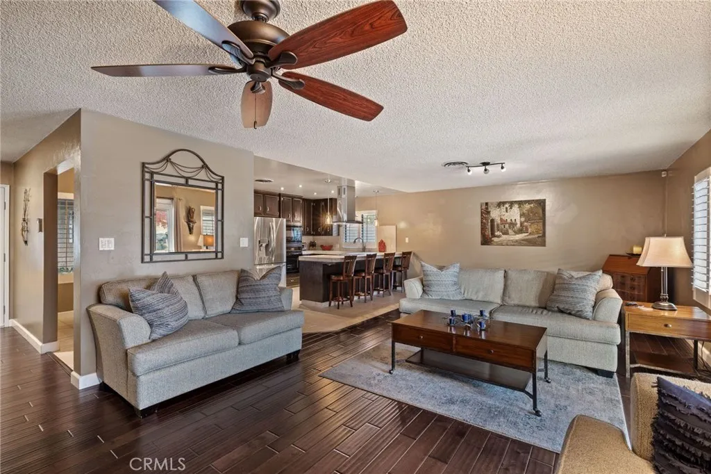 Additional image 12 of 6001 Meadow Glen Way, Bakersfield, CA 93306