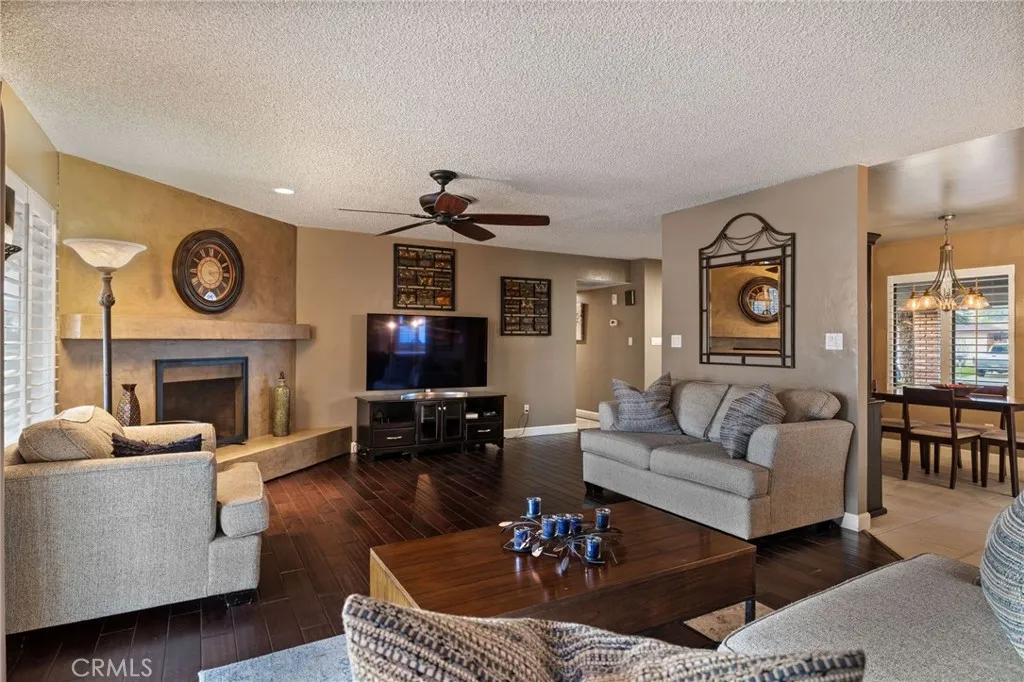 Additional image 8 of 6001 Meadow Glen Way, Bakersfield, CA 93306