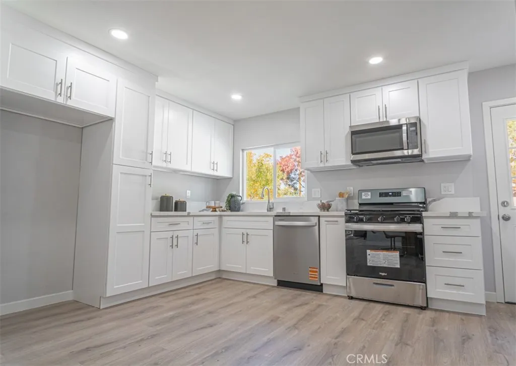 Additional image 35 of 140 S Thompson Street, Hemet, CA 92543