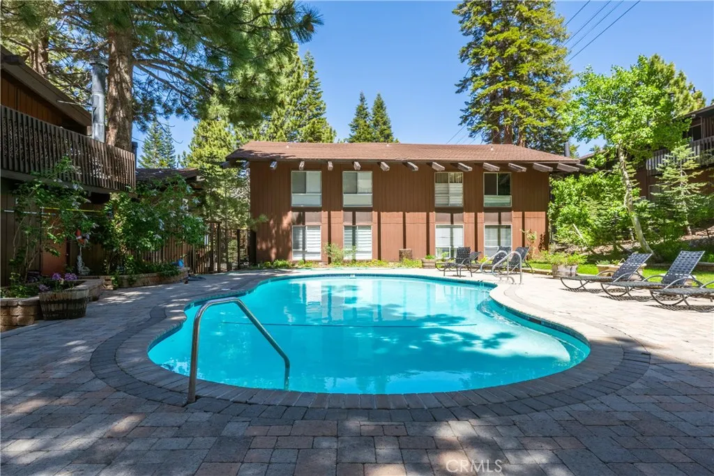 Additional image 27 of 221 Canyon Blvd Unit 206, Mammoth Lakes, CA 93546