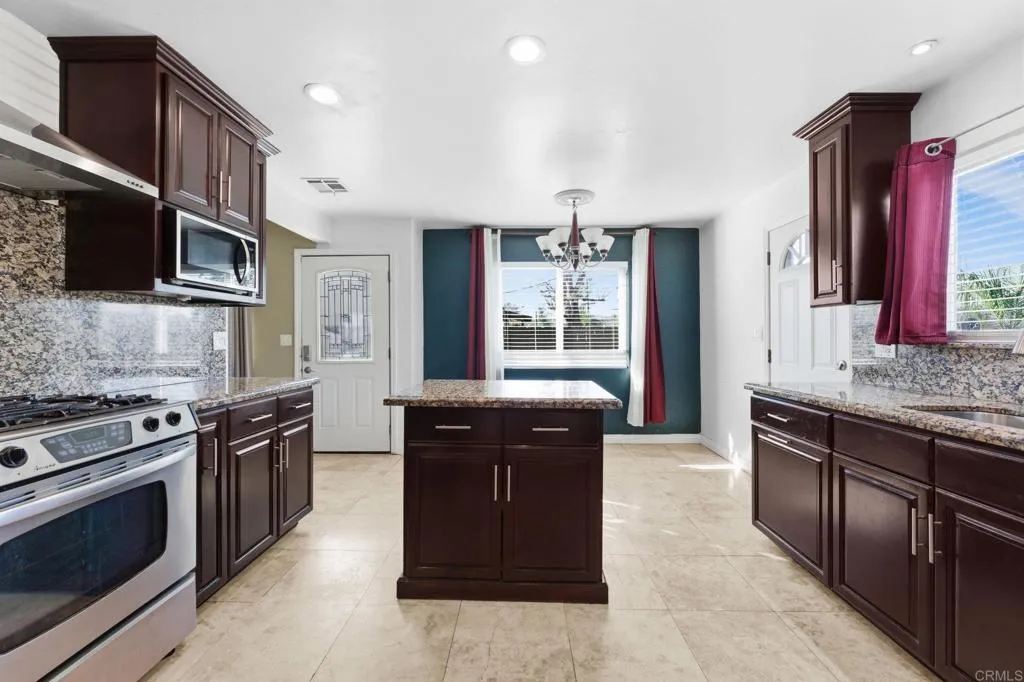 Additional image 49 of 9017 Valencia St, Spring Valley, CA 91977