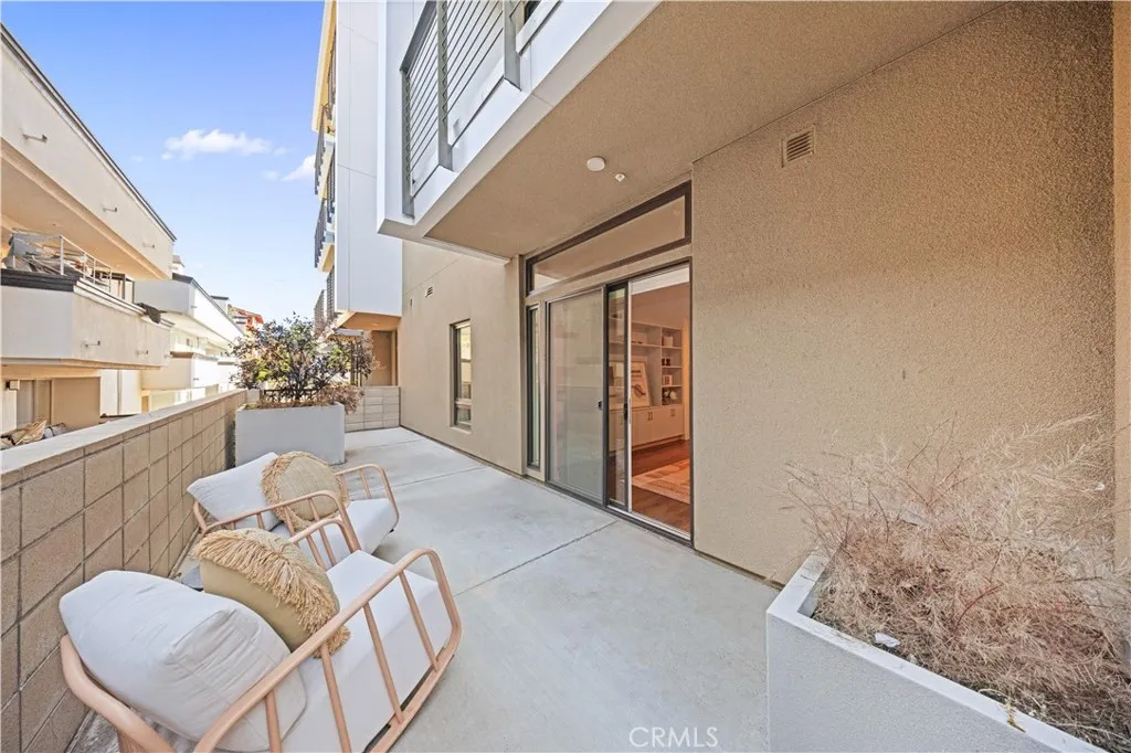 Additional image 62 of 709 E Walnut Street Unit 222, Pasadena, CA 91101