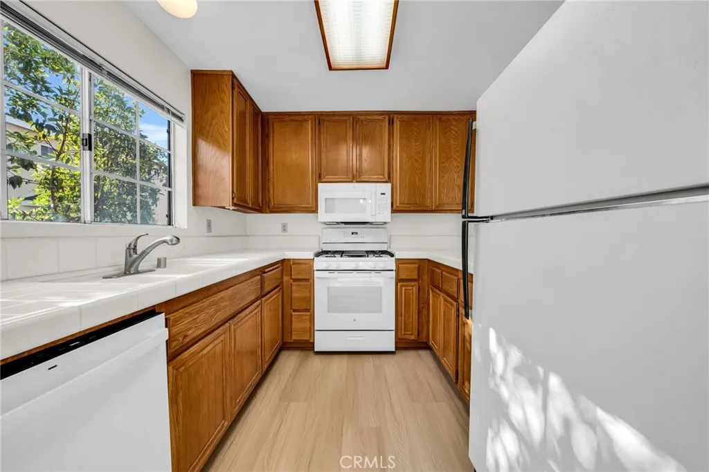 Additional image 67 of 2800 Plaza Del Amo Unit 425, Torrance, CA 90503