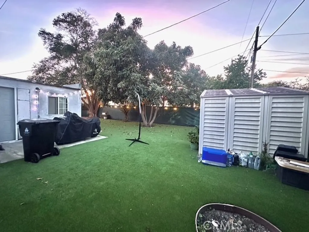 Additional image 21 of 807 E 106th St, Los Angeles, CA 90002