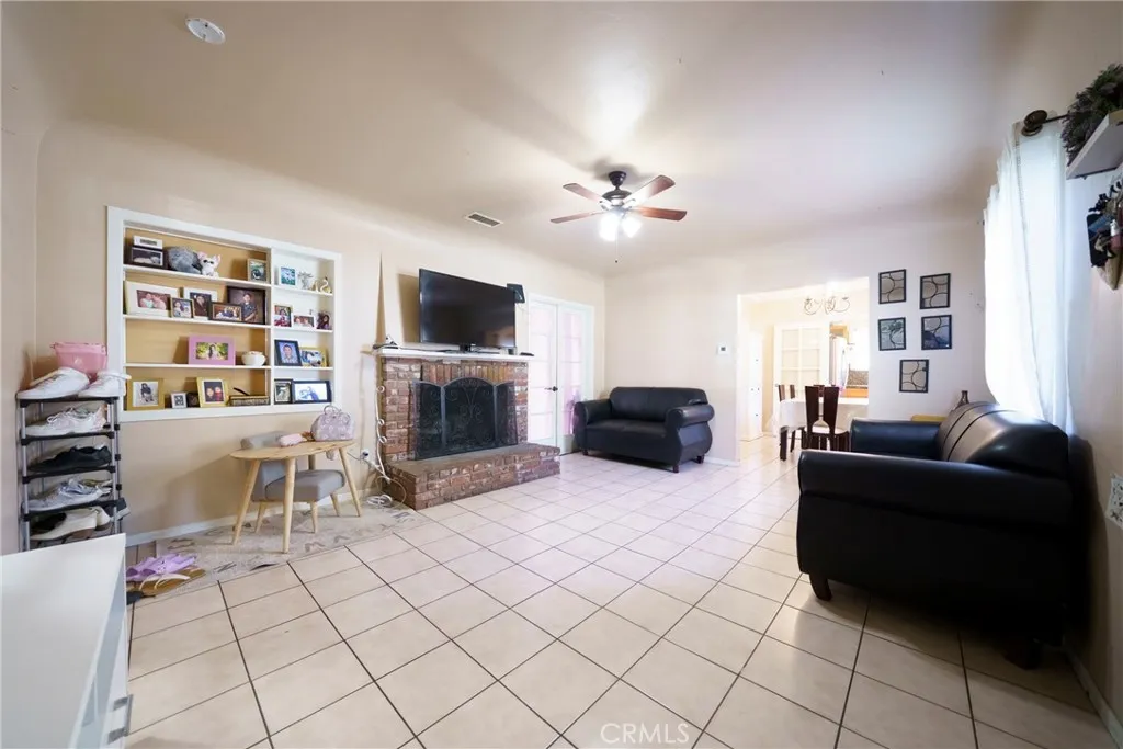 Additional image 9 of 634 E Kingsley Ave, Pomona, CA 91767