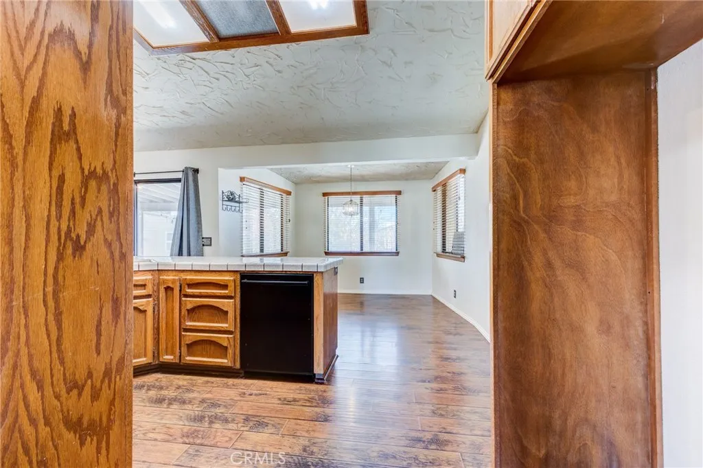 Additional image 18 of 14076 Wawona Road, Apple Valley, CA 92307