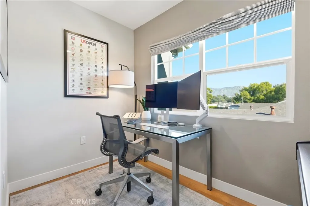 Additional image 49 of 2311 W Clark Avenue, Burbank, CA 91506