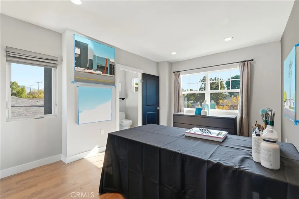 Additional image 46 of 2311 W Clark Avenue, Burbank, CA 91506