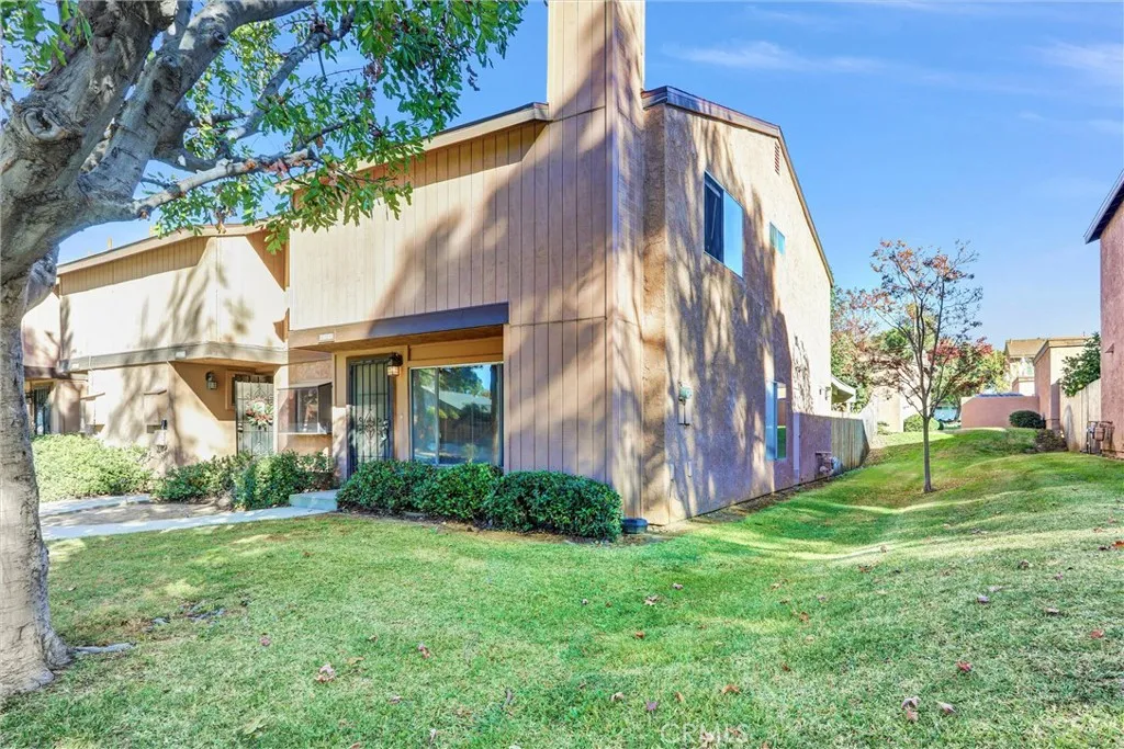 Additional image 4 of 122 Tamarisk St, Redlands, CA 92373