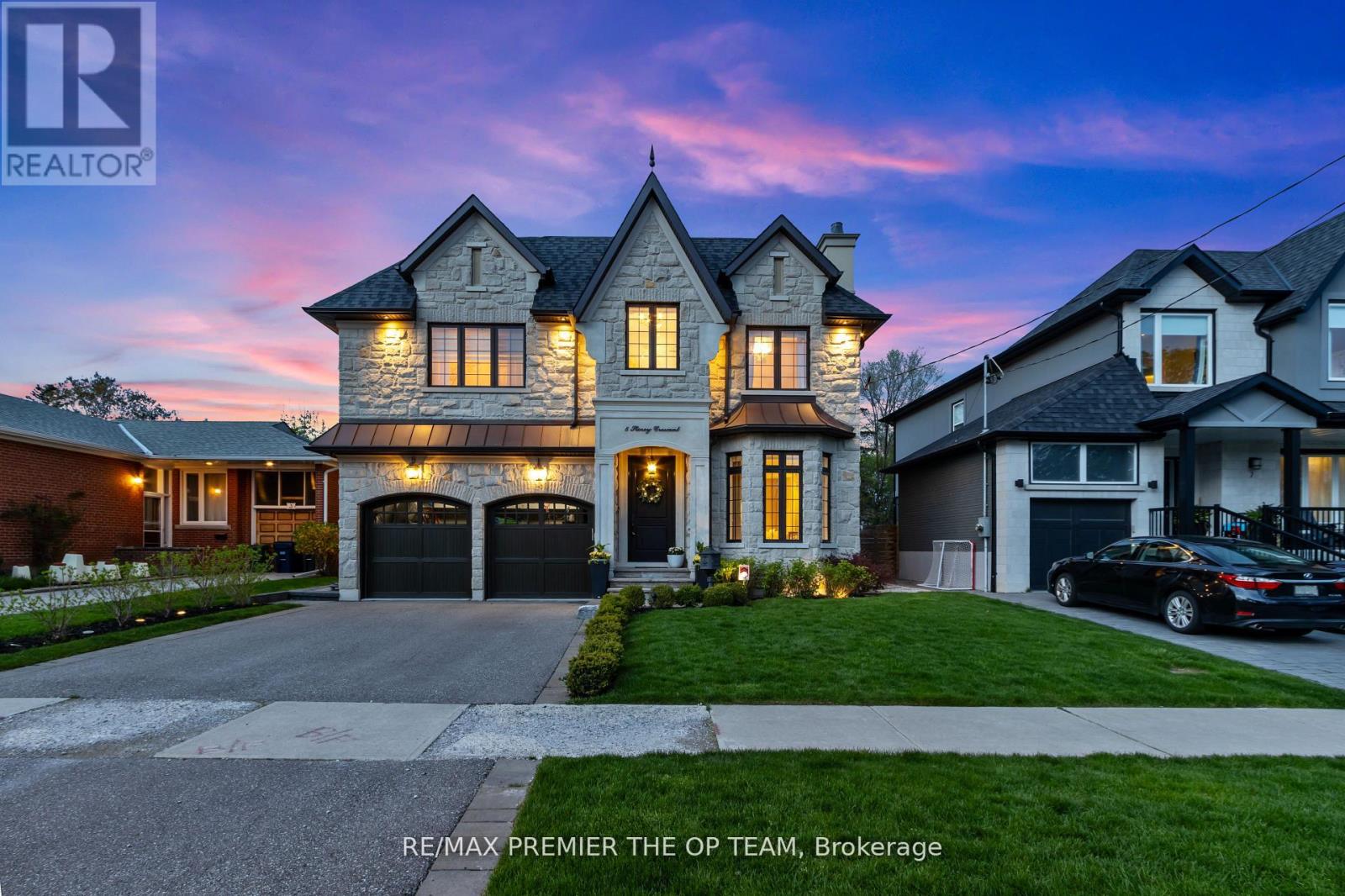 Property image for 5 STOREY CRESCENT|Toronto (Eringate-Centennial-West Deane), Ontario M9B3C7