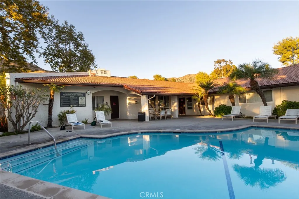 Additional image 55 of 9551 Via Ricardo, Burbank, CA 91504