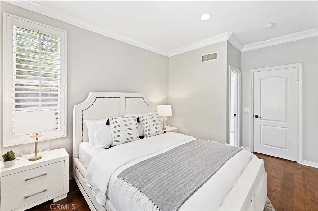 Additional image 89 of 54 Valley Terrace, Irvine, CA 92603