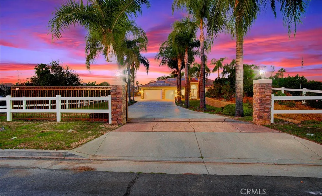 Additional image 102 of 18120 gentian Avenue, Riverside, CA 92508