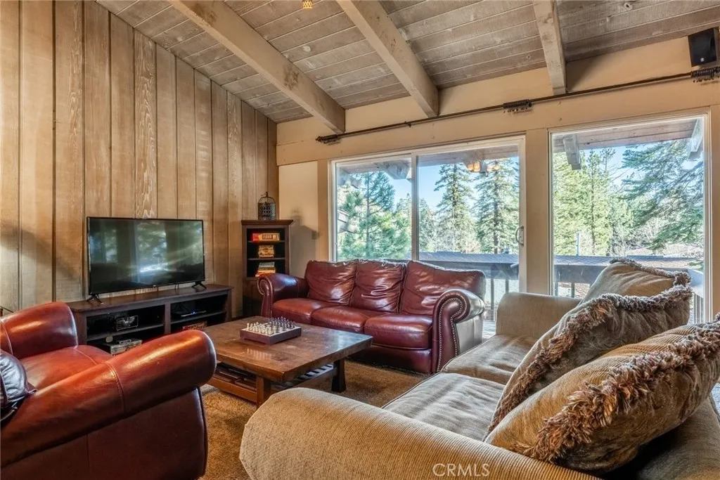 Additional image 38 of 221 Canyon Blvd Unit 206, Mammoth Lakes, CA 93546