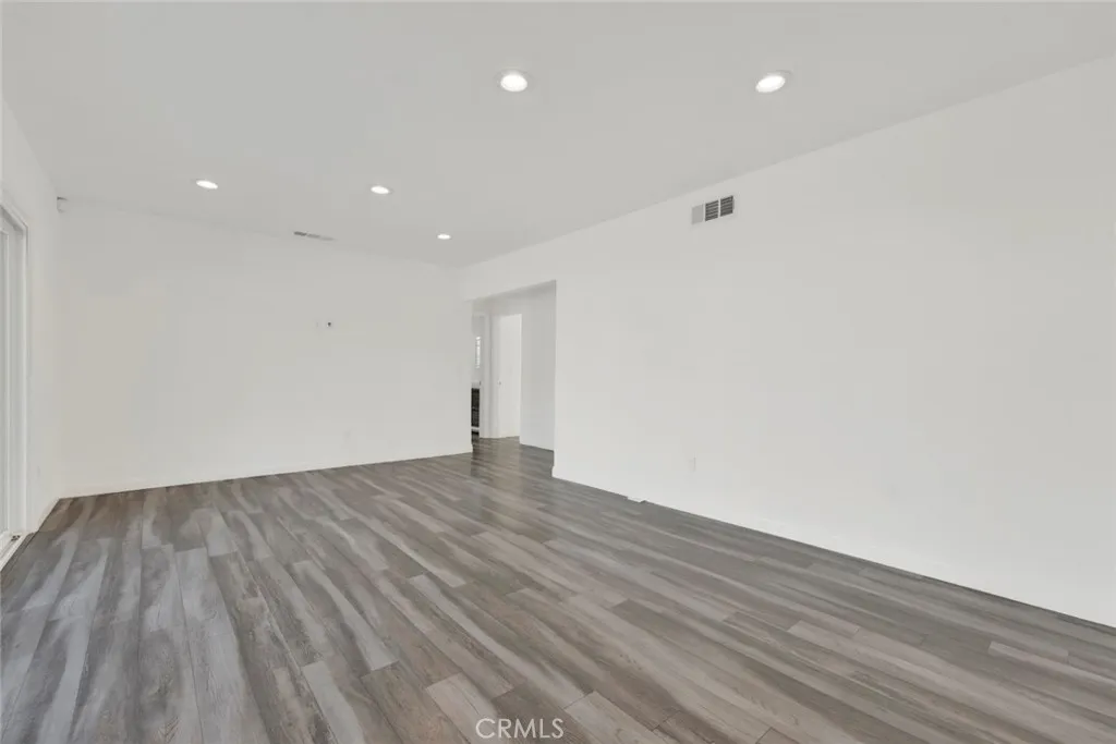 Additional image 38 of 13321 Blythe Street, North Hollywood, CA 91605