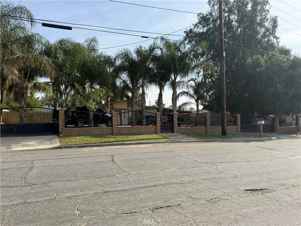 Additional image 3 of 4176 Agate Street, Jurupa Valley, CA 92509
