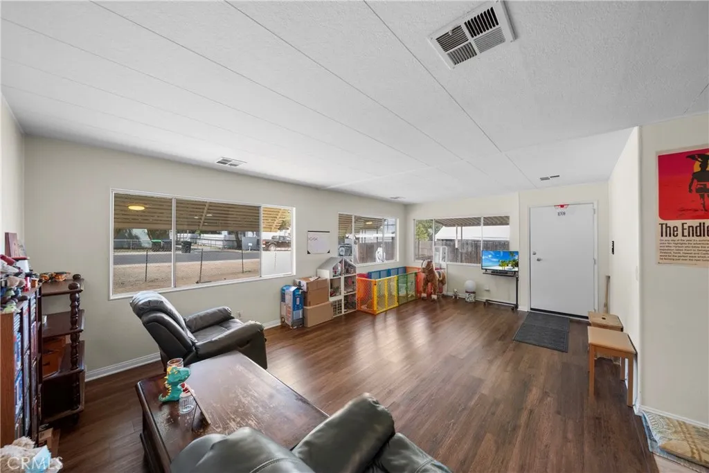 Additional image 15 of 33124 Arbolado Lane, Lake Elsinore, CA 92530