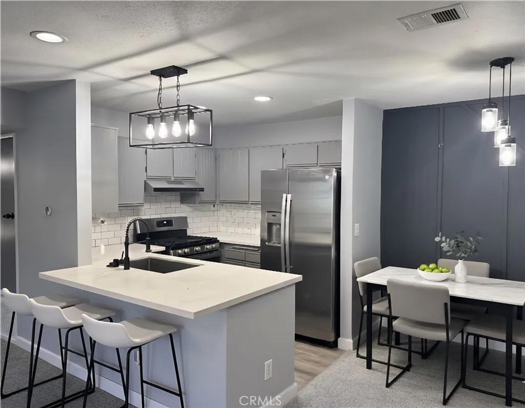 Additional image 3 of 23605 Del Monte Drive Unit 254, Valencia, CA 91355