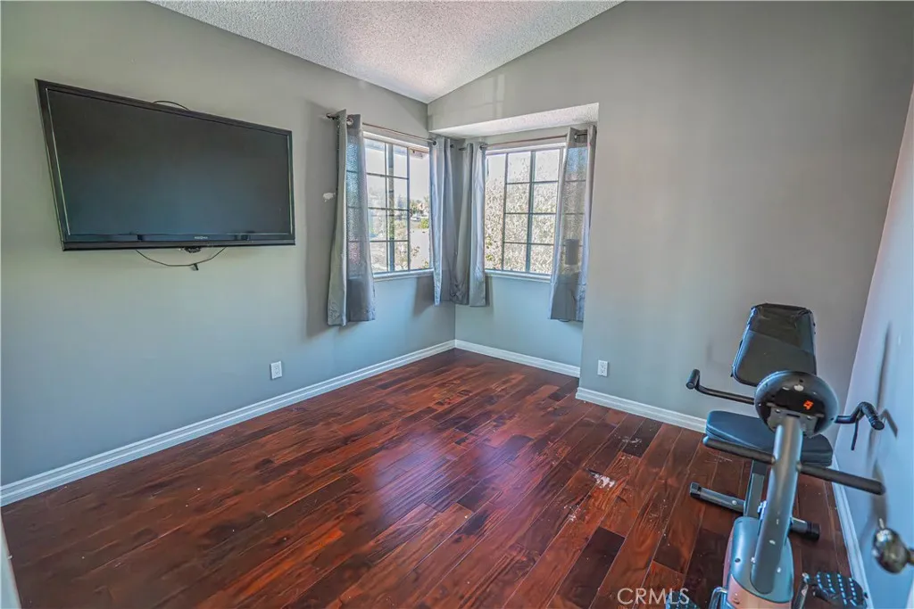 Additional image 74 of 28076 Wildwind Drive, Canyon Country, CA 91351