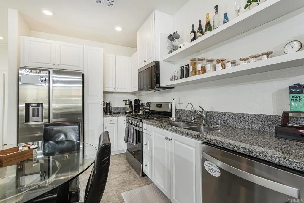 Additional image 8 of 958 Foxwood Lane, Vista, CA 92081