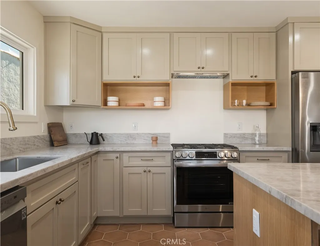 Additional image 22 of 2014 W 84th Street, Los Angeles, CA 90047