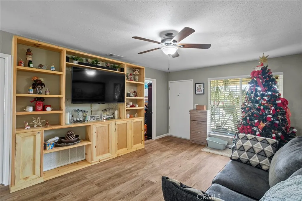 Additional image 29 of 372 Red Cedar Pl, Perris, CA 92570